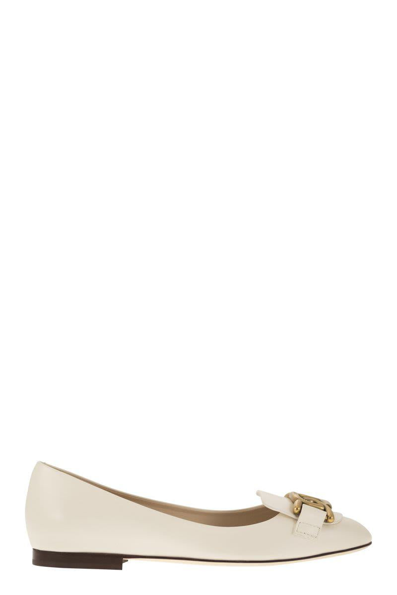 Tod'S Leather Ballerina With Accessory
