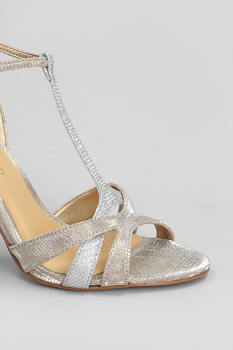 Carrano Sandals
