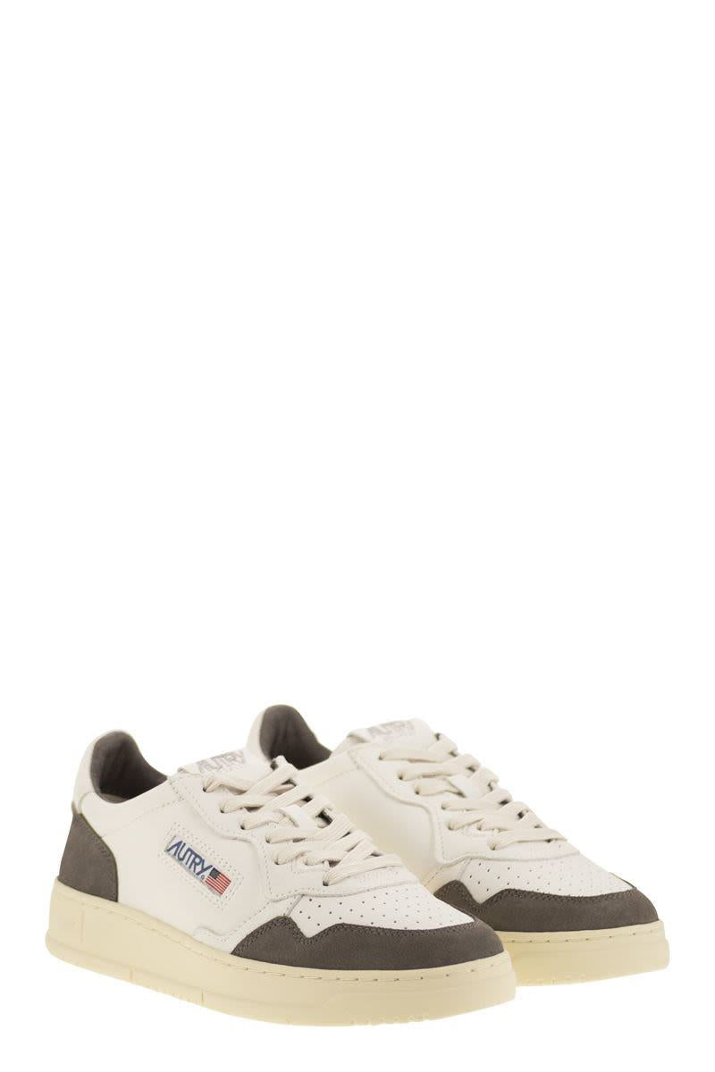 Autry Medalist Low - Leather And Suede Sneakers