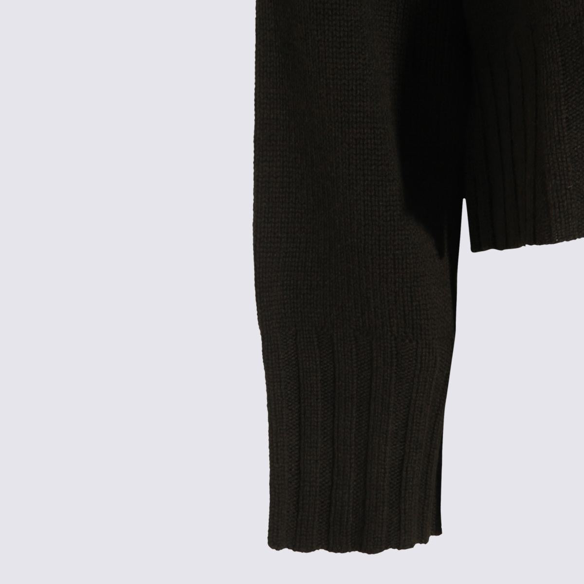 Allude Sweaters