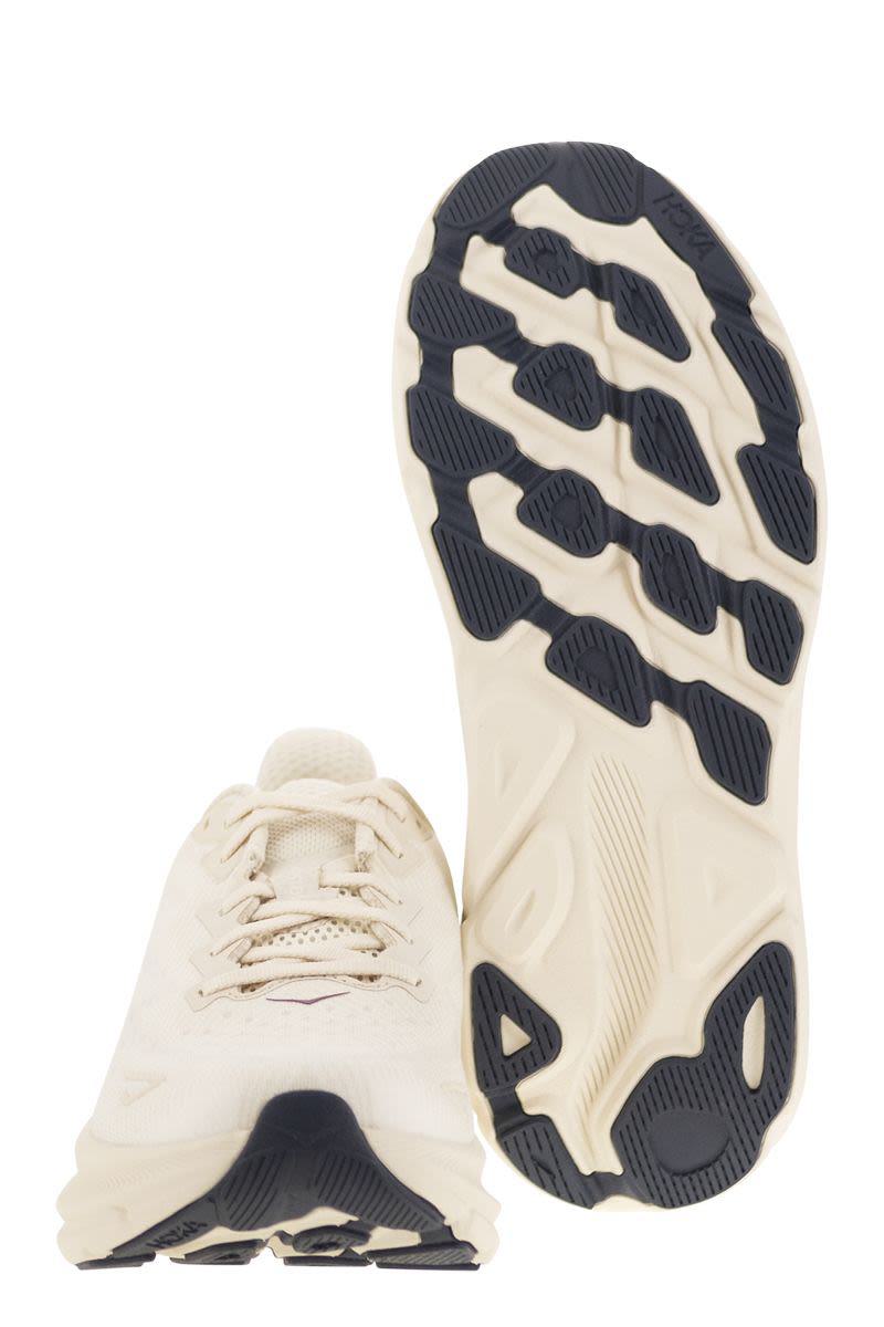 Hoka Clifton 9 - Breathable Sports Shoe
