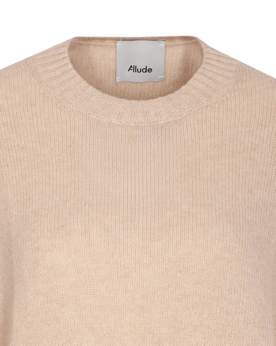 Allude Sweaters
