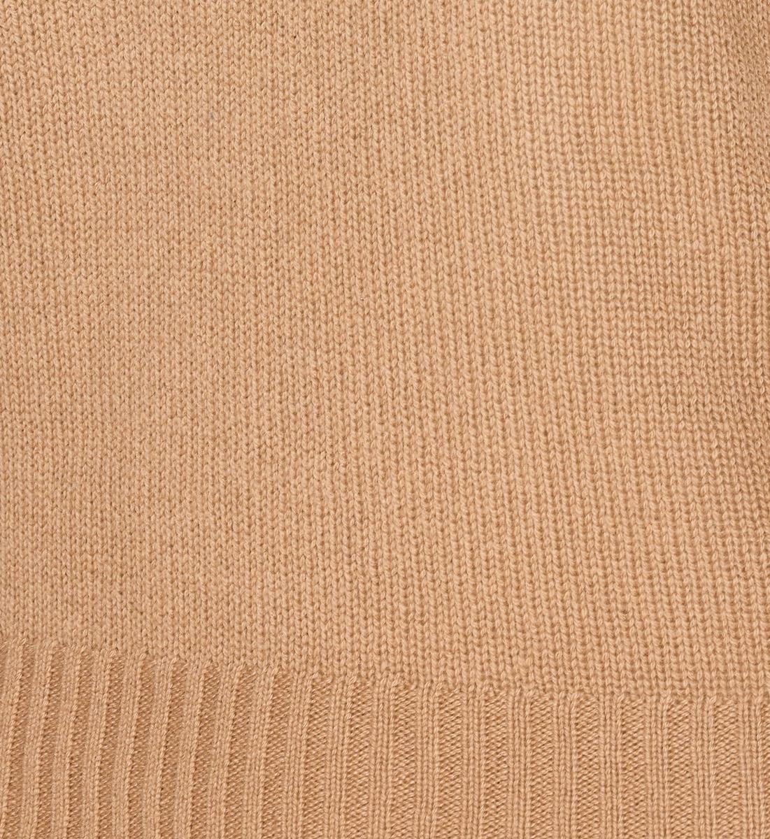 Allude Sweaters