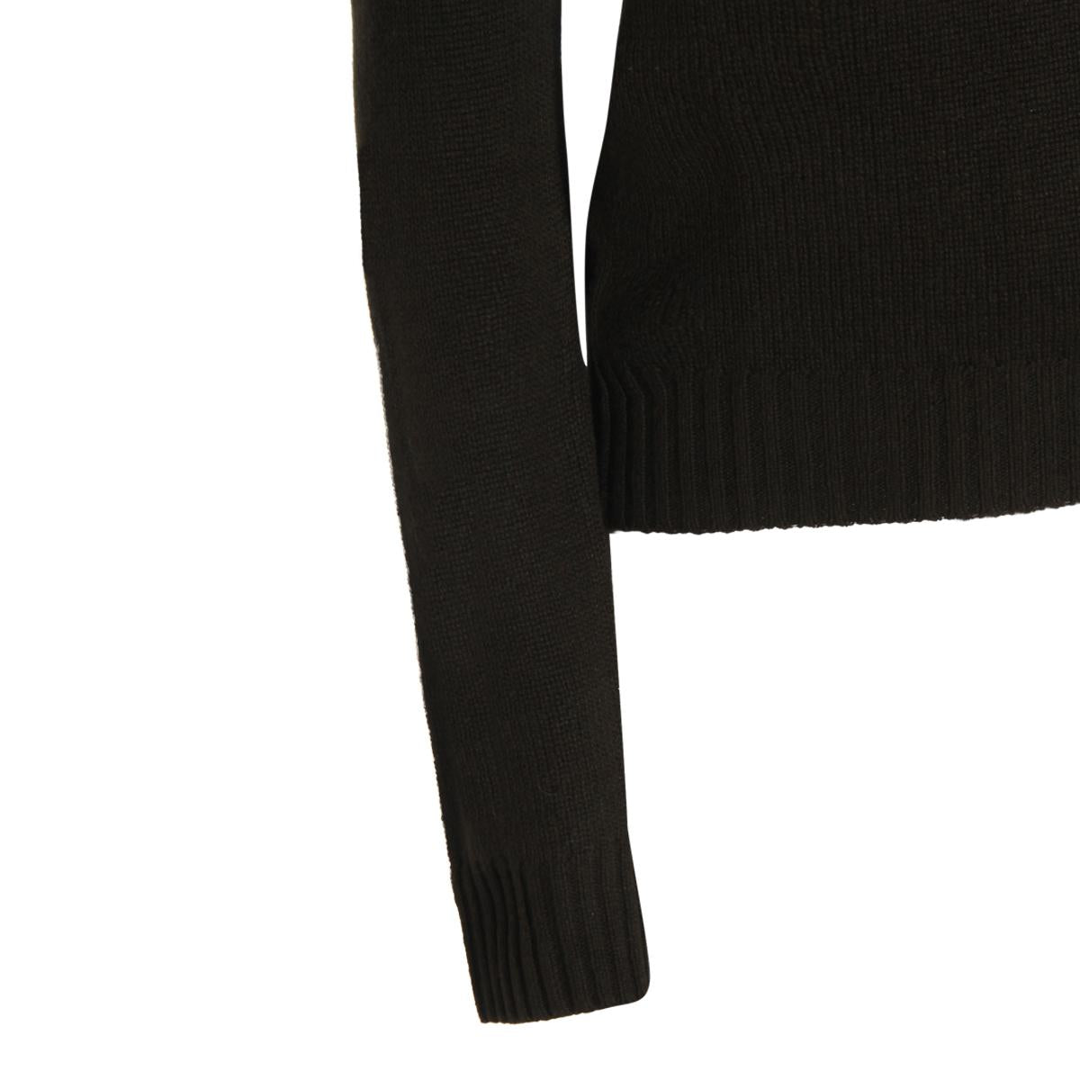 Allude Sweaters