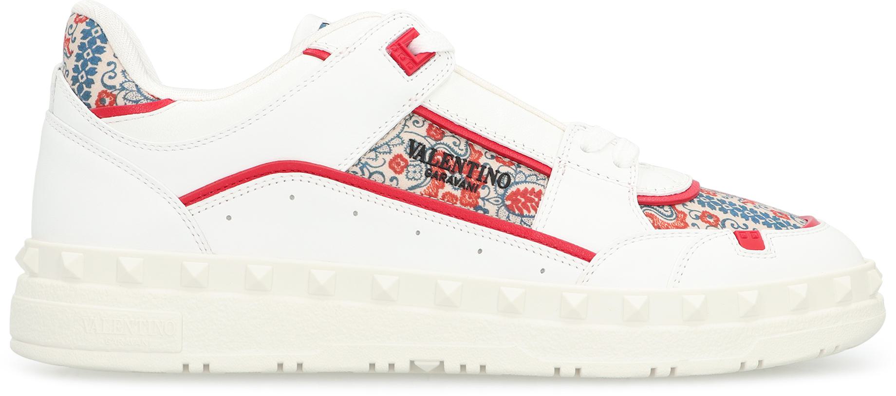 Valentino Garavani Freedots Low-Top Sneakers