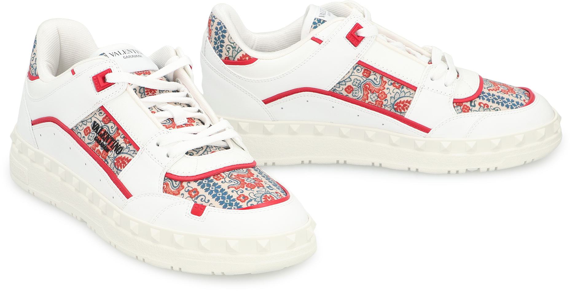 Valentino Garavani Freedots Low-Top Sneakers