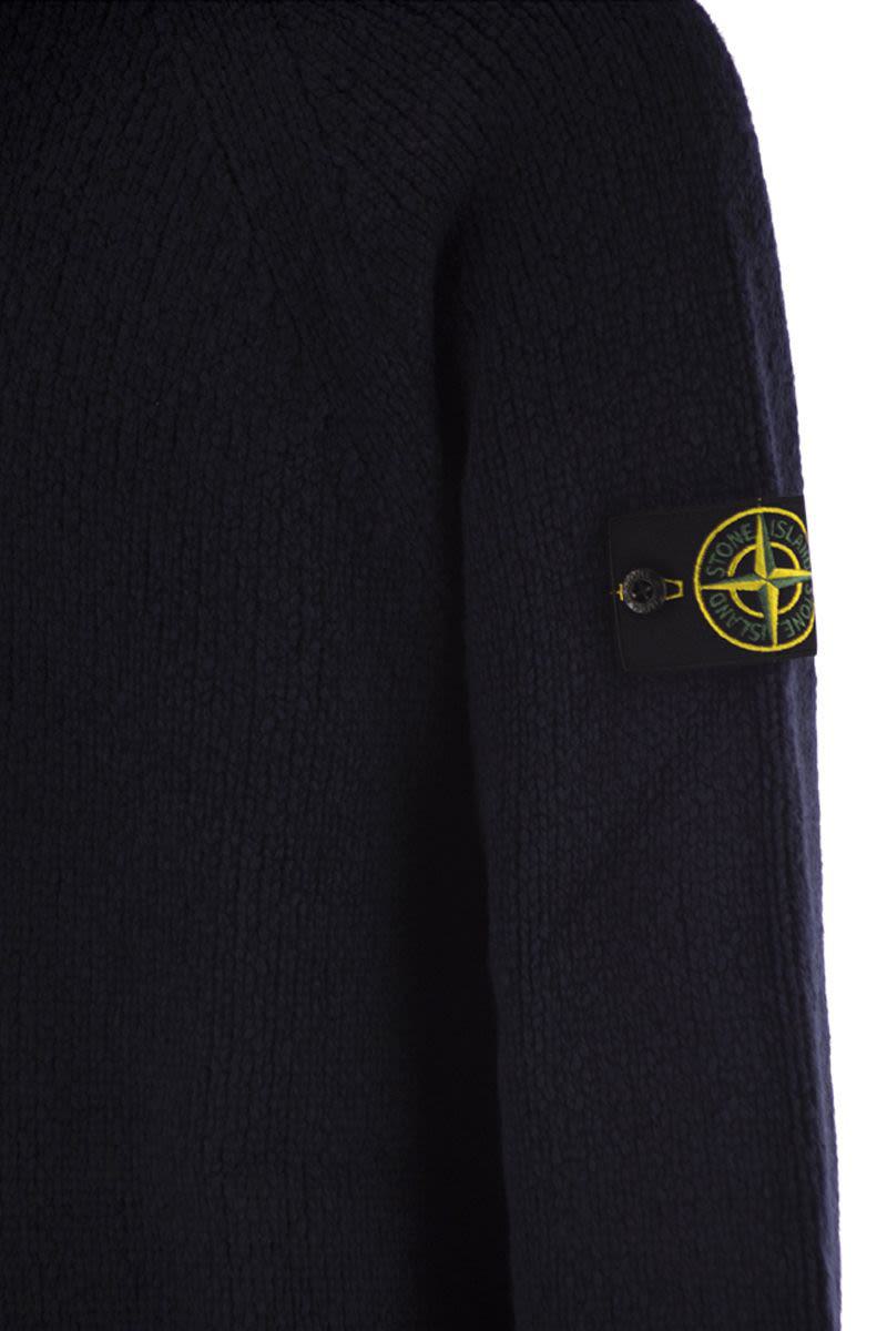 Stone Island Round Neck Jumper With Raglan Sleeves