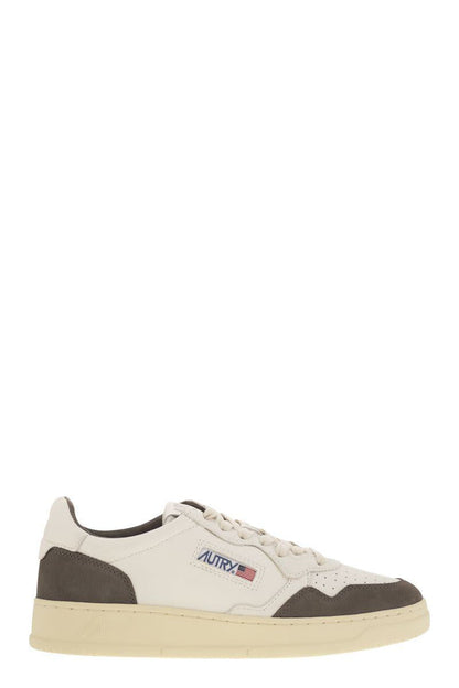 Autry Medalist Low - Leather And Suede Sneakers