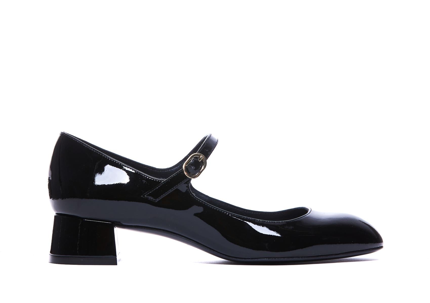 Stuart Weitzman With Heel