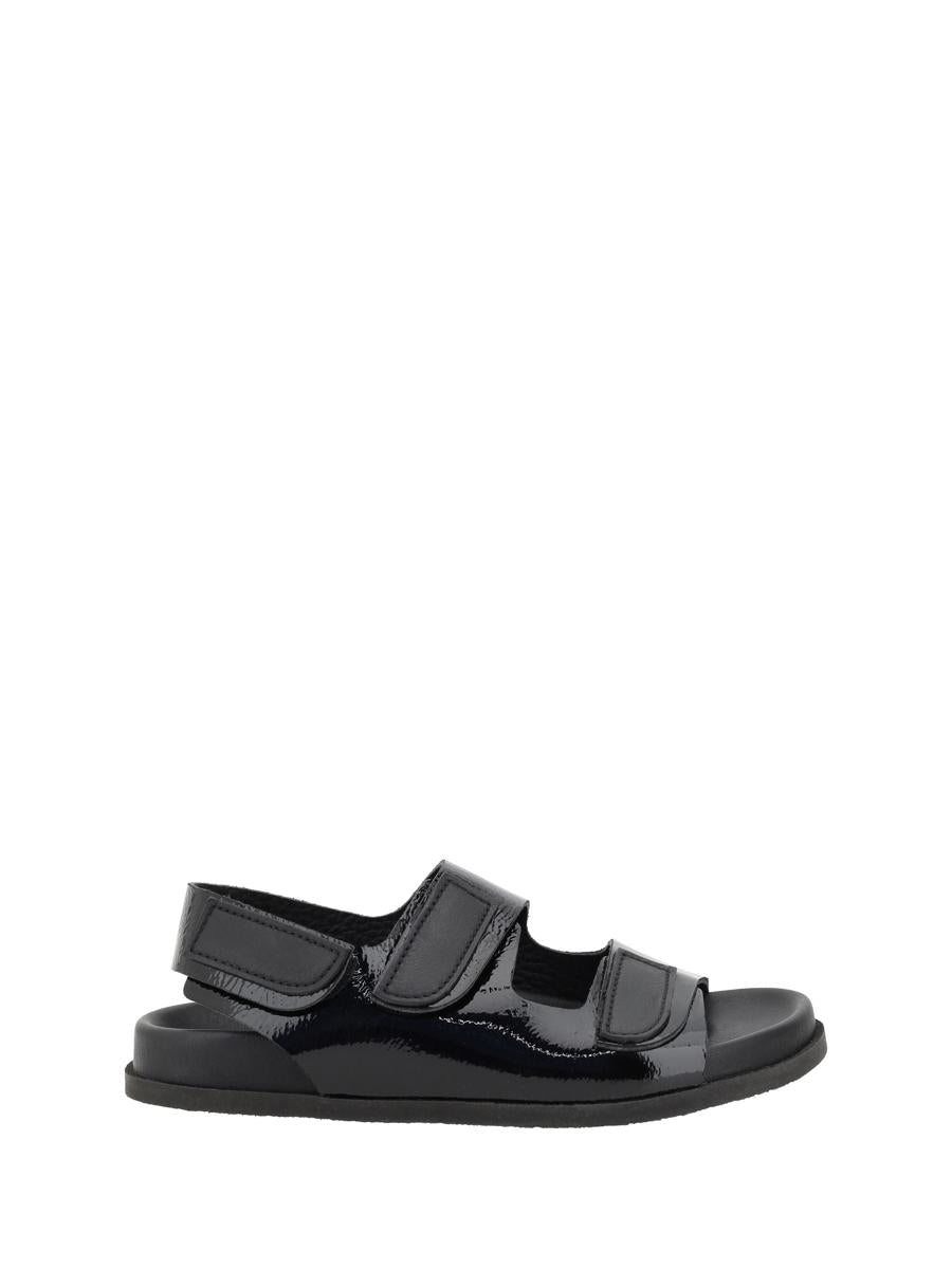 Pedro García Sandals