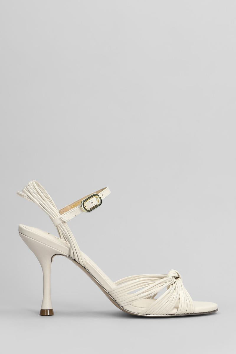 Gold & Rouge Viflu Sandals