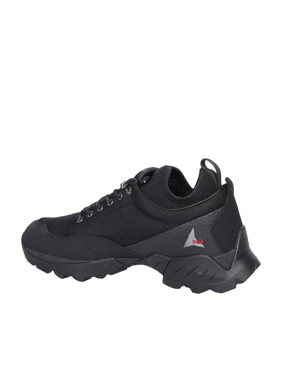 Roa Sneakers