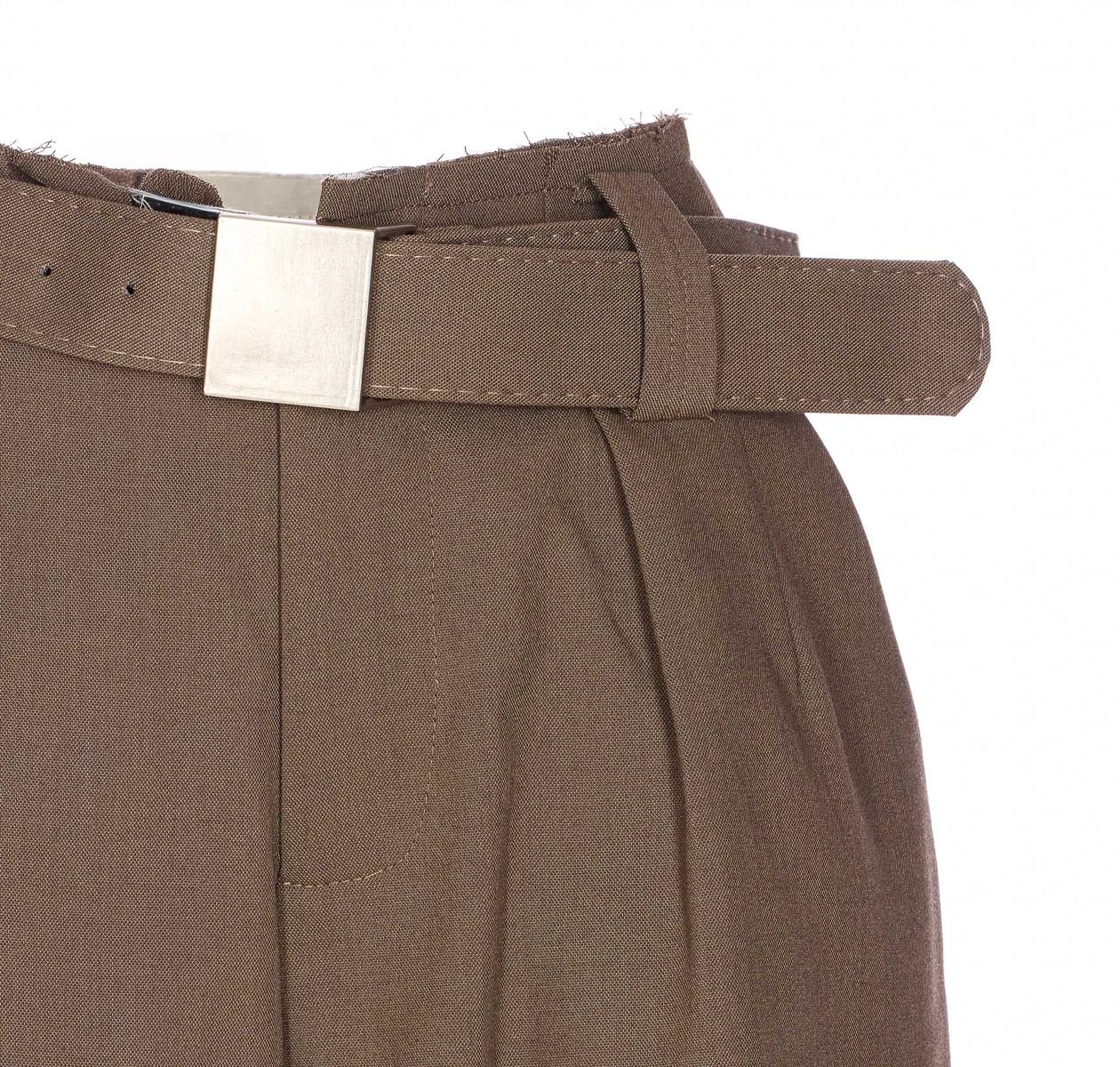 Eleh Shorts