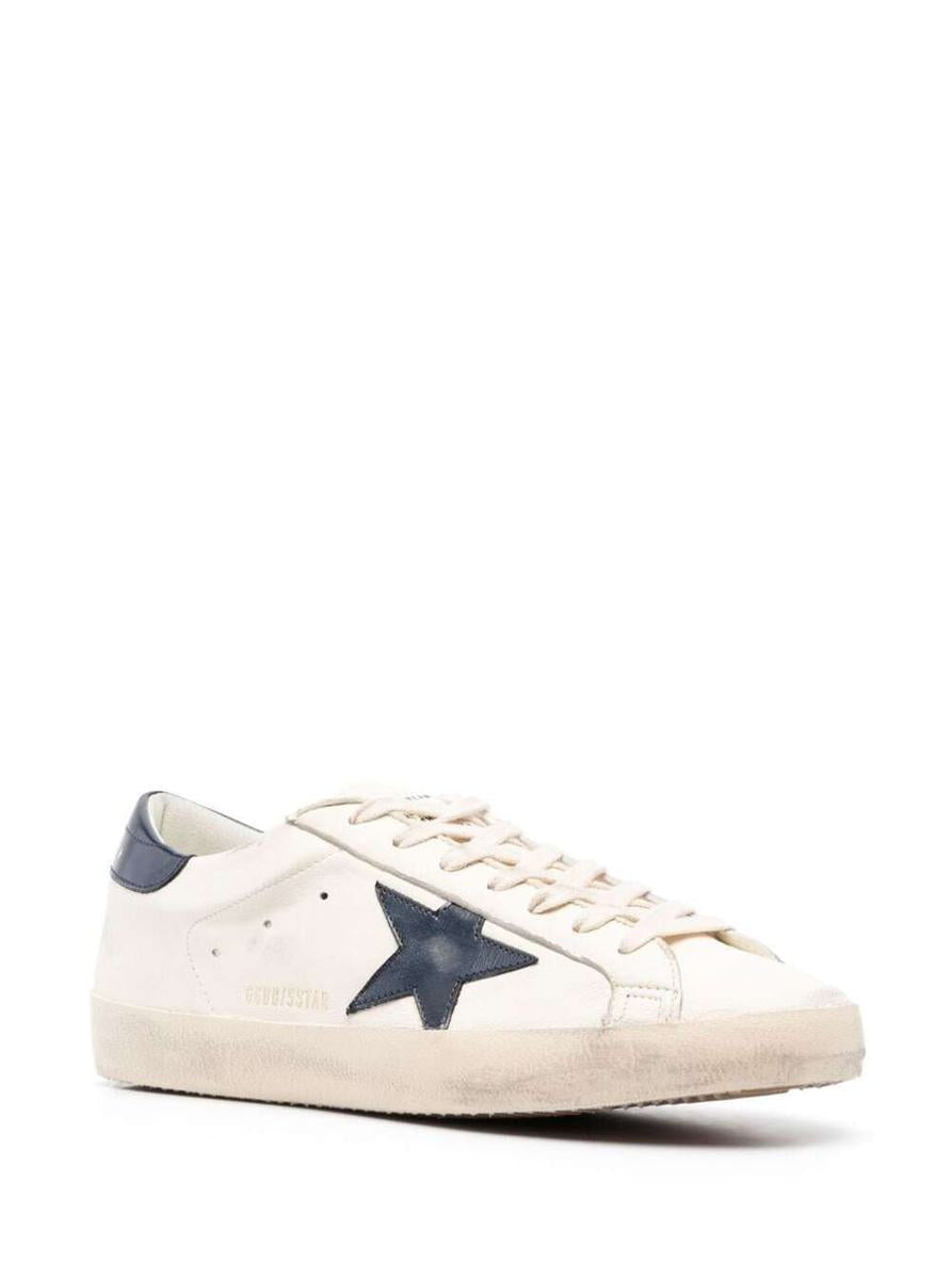 'Super-Star' White Low Top Sneakers With Embossed Logo And Contrasting Heel Tab In Leather Man