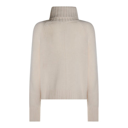 Allude Sweaters
