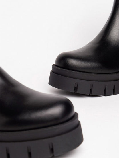 Nero Giardini Sulmona Shoes