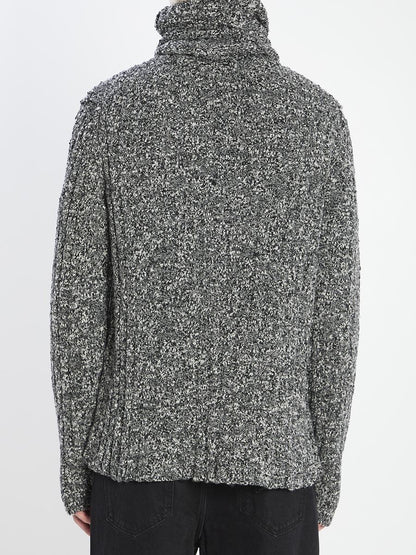 Turtleneck Pullover