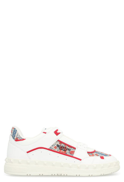 Valentino Garavani Freedots Low-Top Sneakers