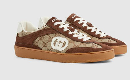 Gucci Flat Shoes