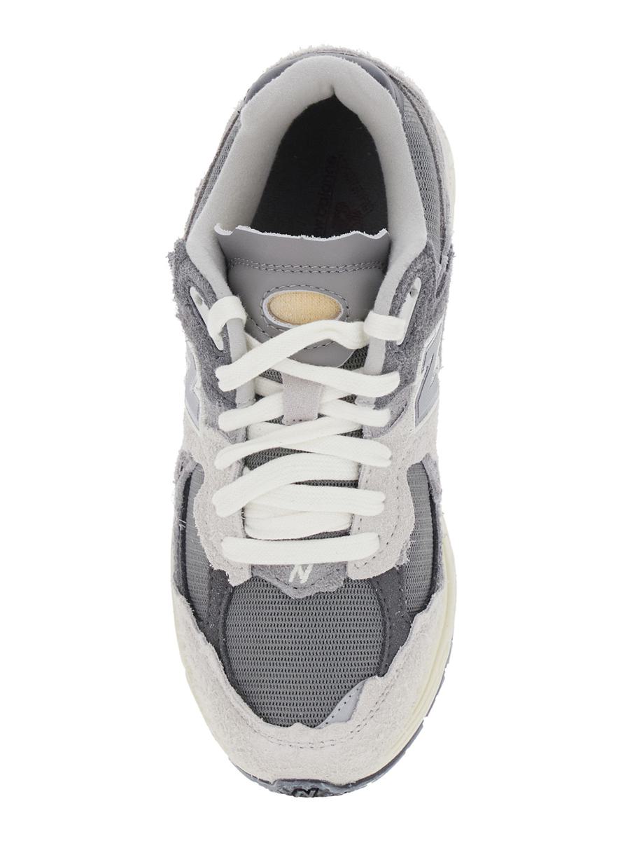 '2002R' Grey Low Top Sneakers With Logo Patch In Suede Unisex
