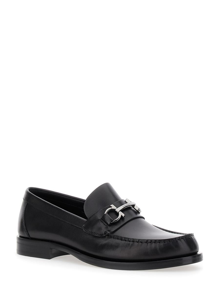 Black Loafers With Gancini On The Front In Leather Man