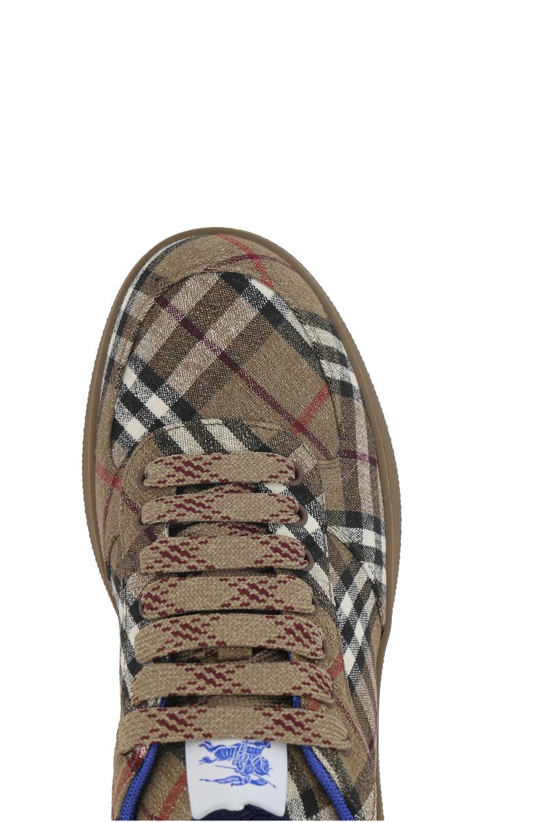 Burberry Sneakers