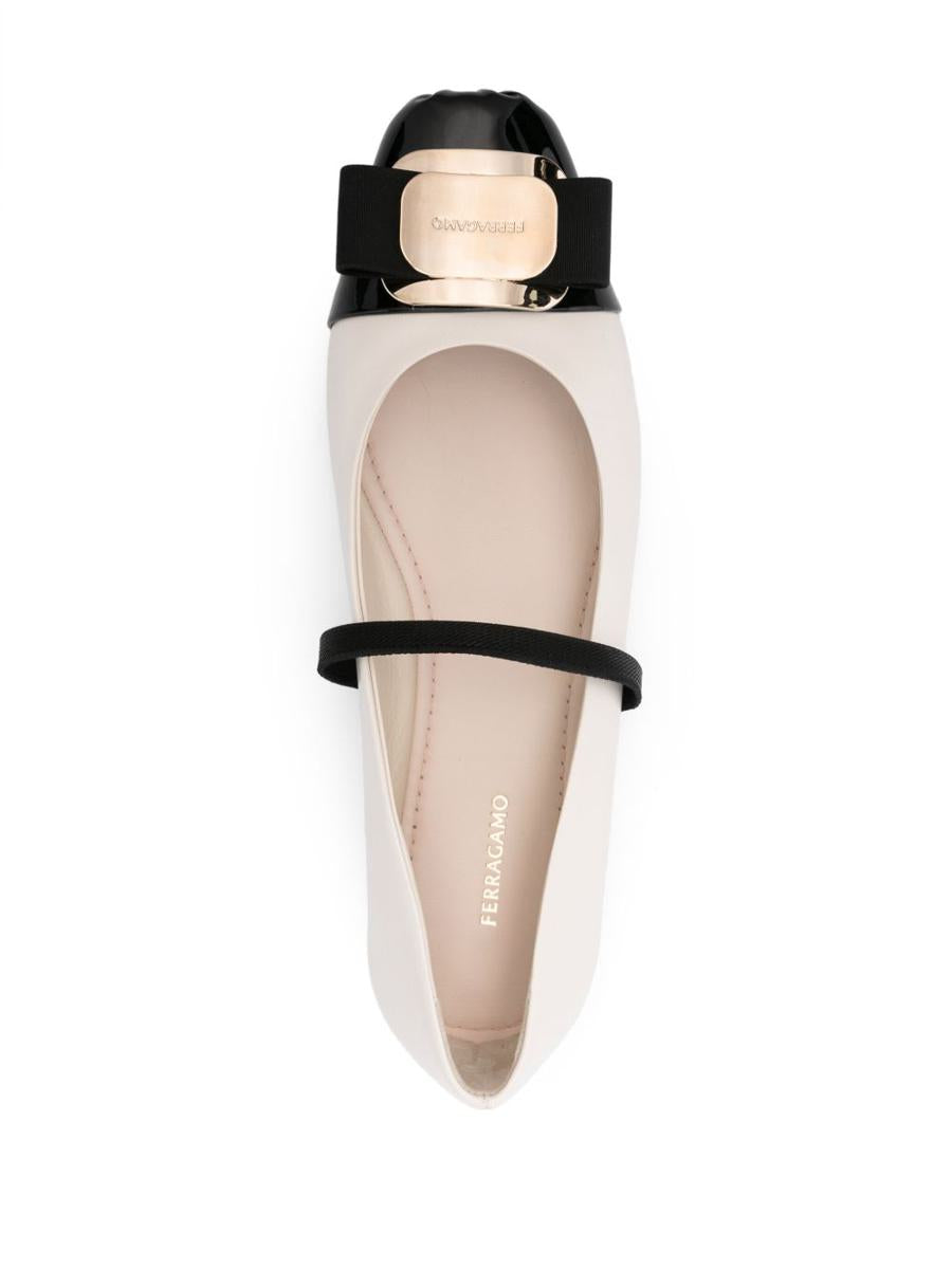 Salvatore Ferragamo Flat Shoes