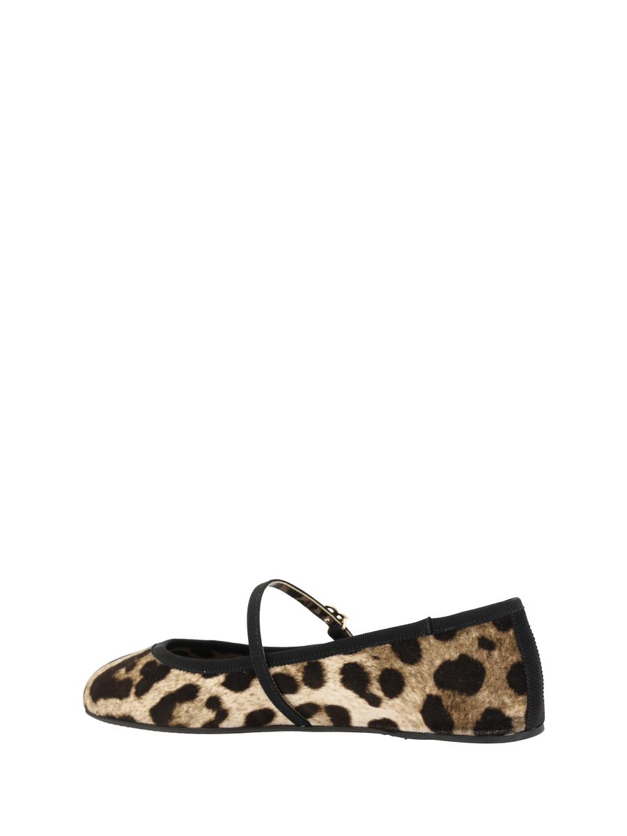 Dolce & Gabbana Flat Shoes