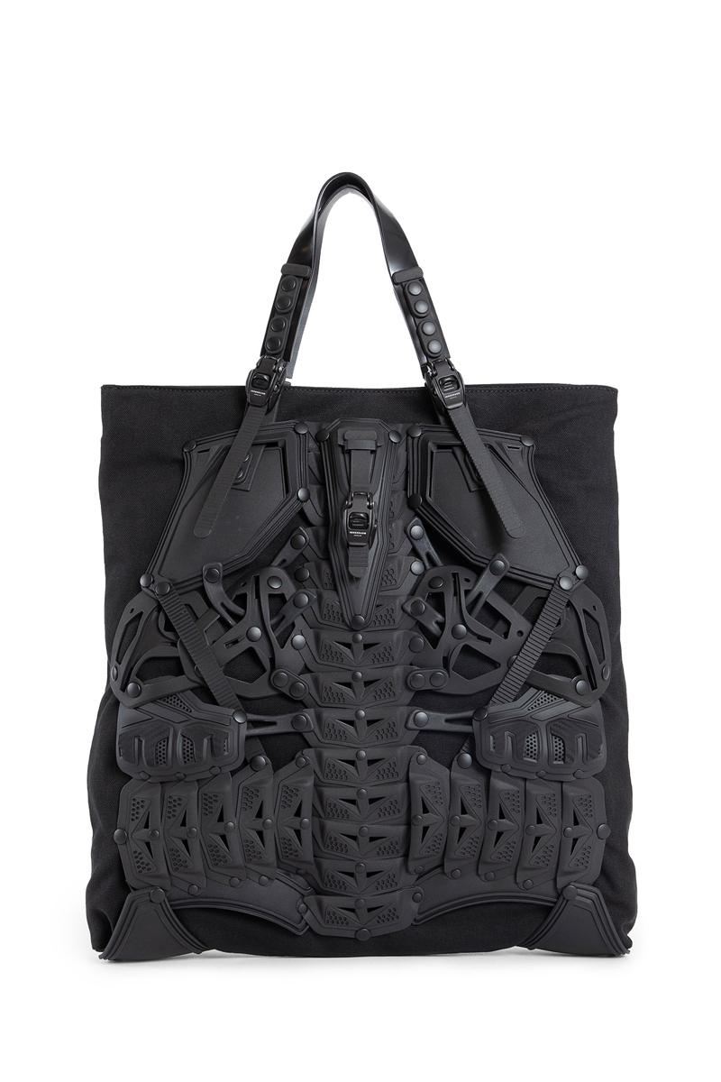 Innerraum Tote Bags