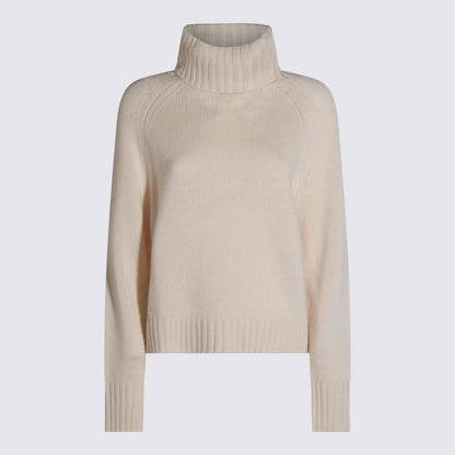 Allude Sweaters