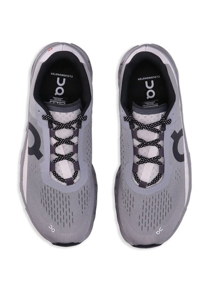 On Running Sneakers
