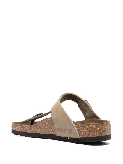 Birkenstock Gizeh Oiled Leather Sandals