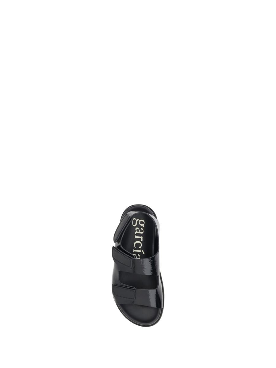 Pedro García Sandals