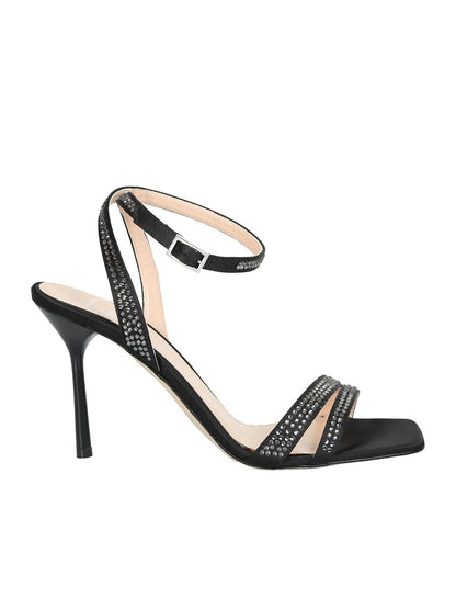 Leonie Hanne High Heels